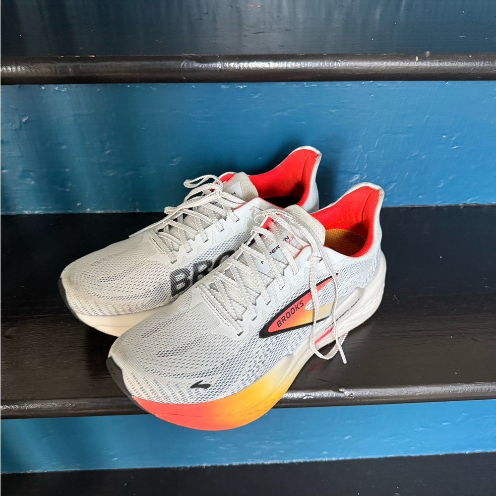 Brooks Athletic Shoes in Gray and Red
